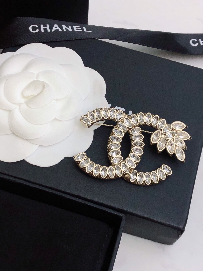 Ch**el brooches